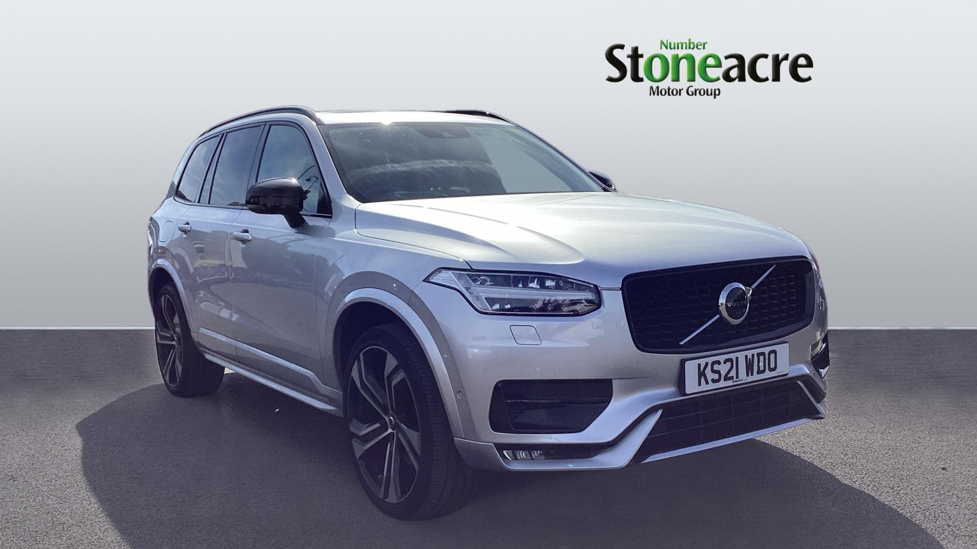 Main listing image - Volvo XC90