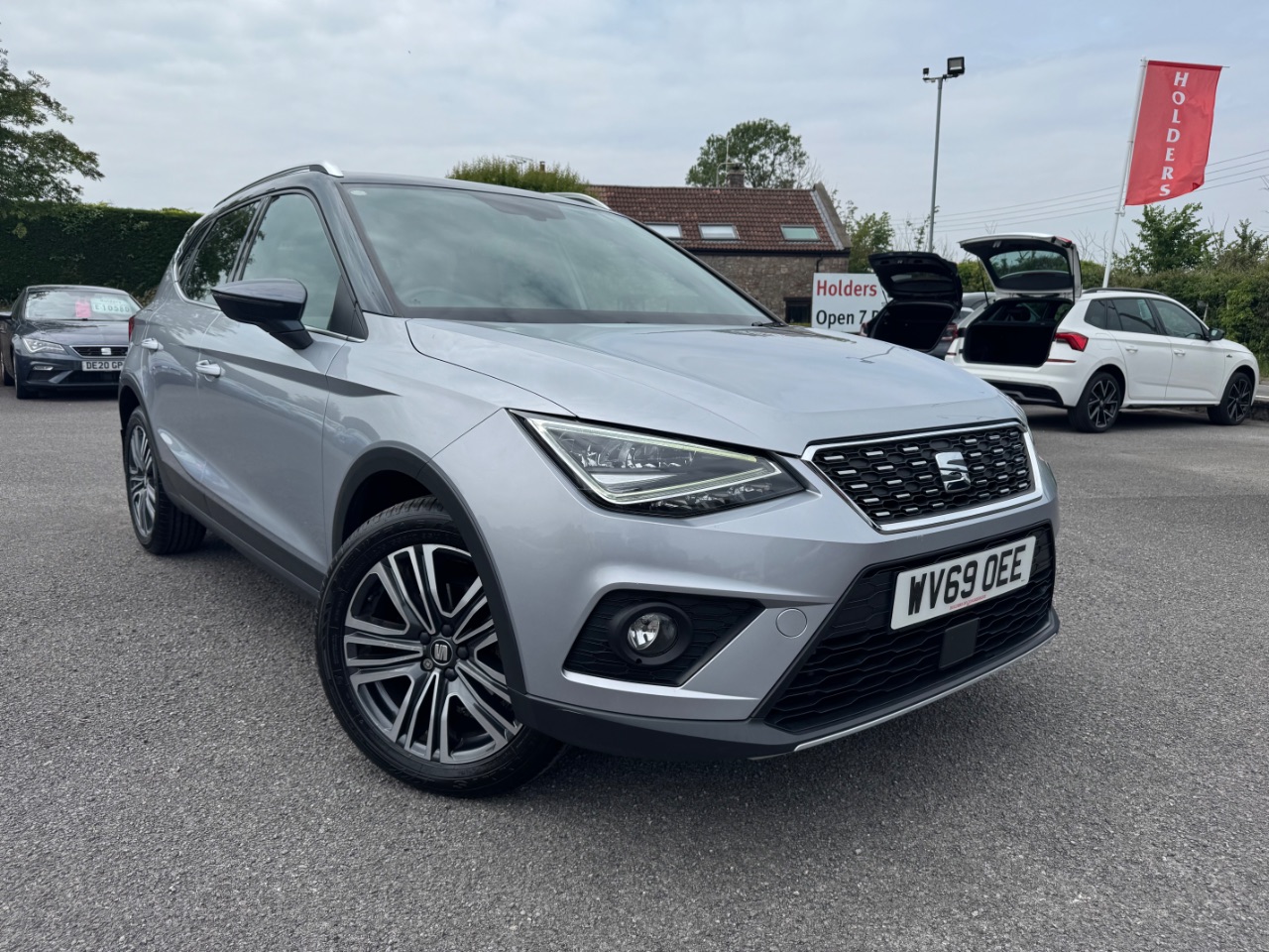 Main listing image - SEAT Arona