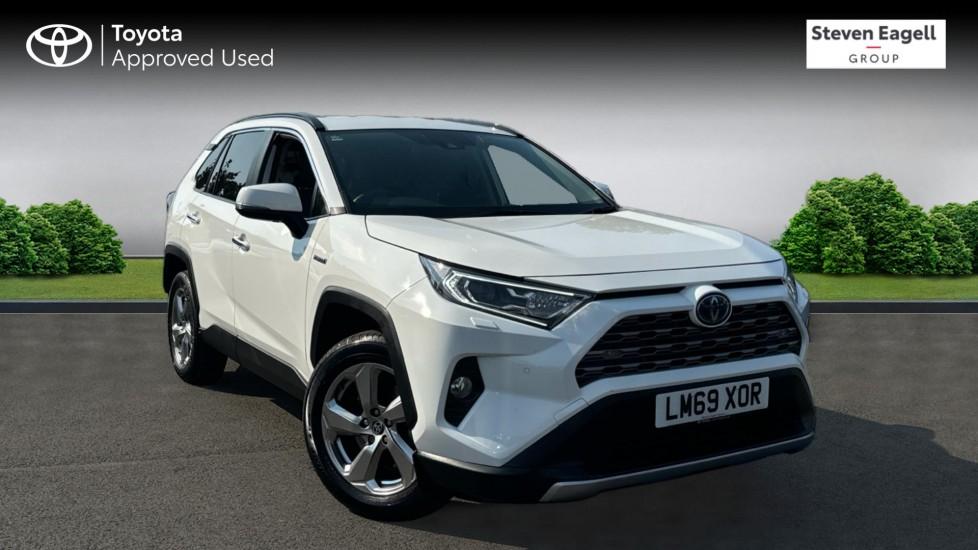 Main listing image - Toyota RAV4