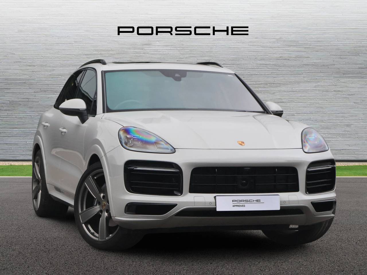 Main listing image - Porsche Cayenne