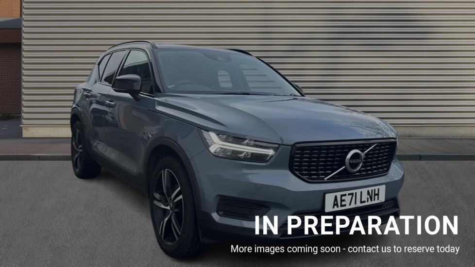 Main listing image - Volvo XC40