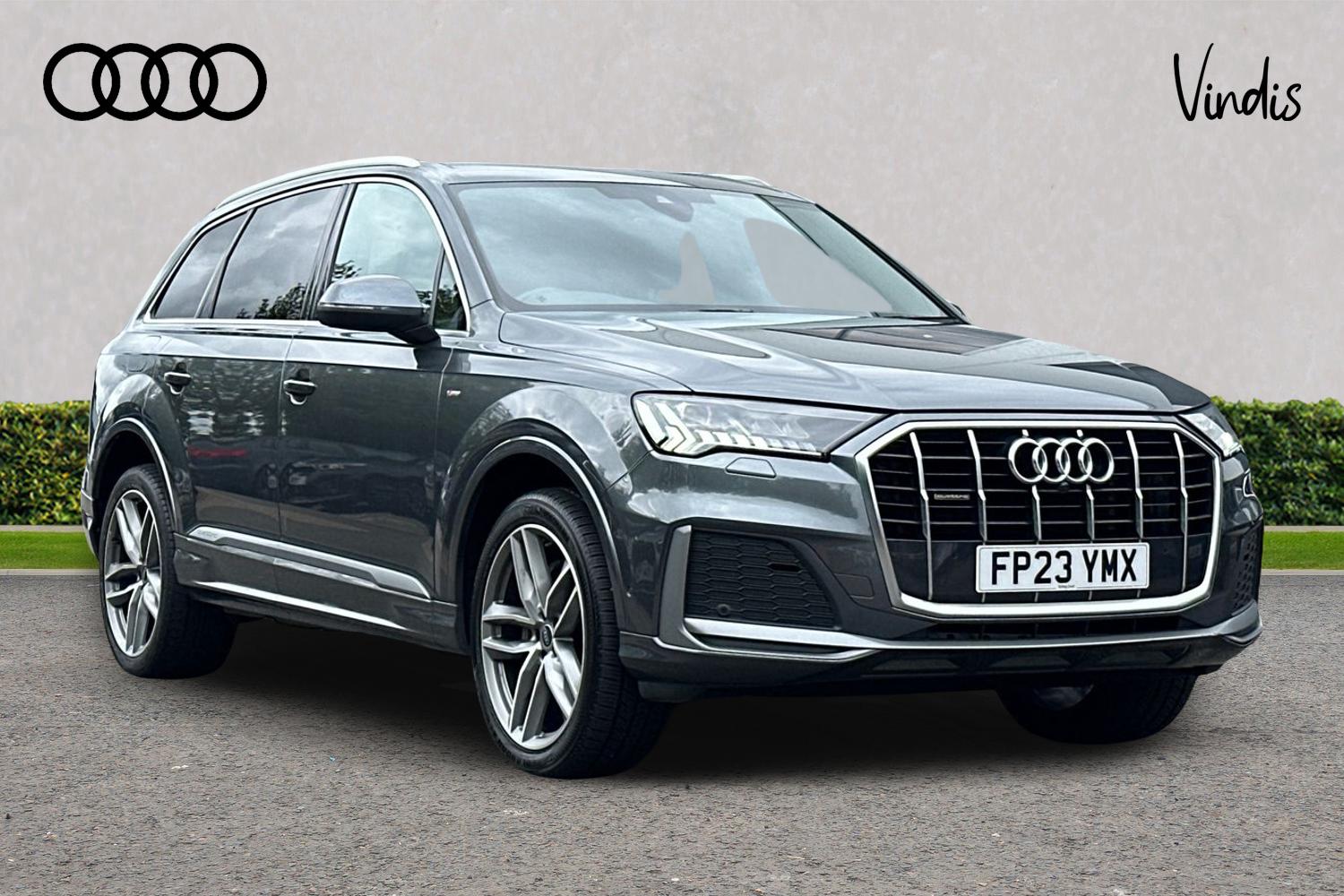 Main listing image - Audi Q7