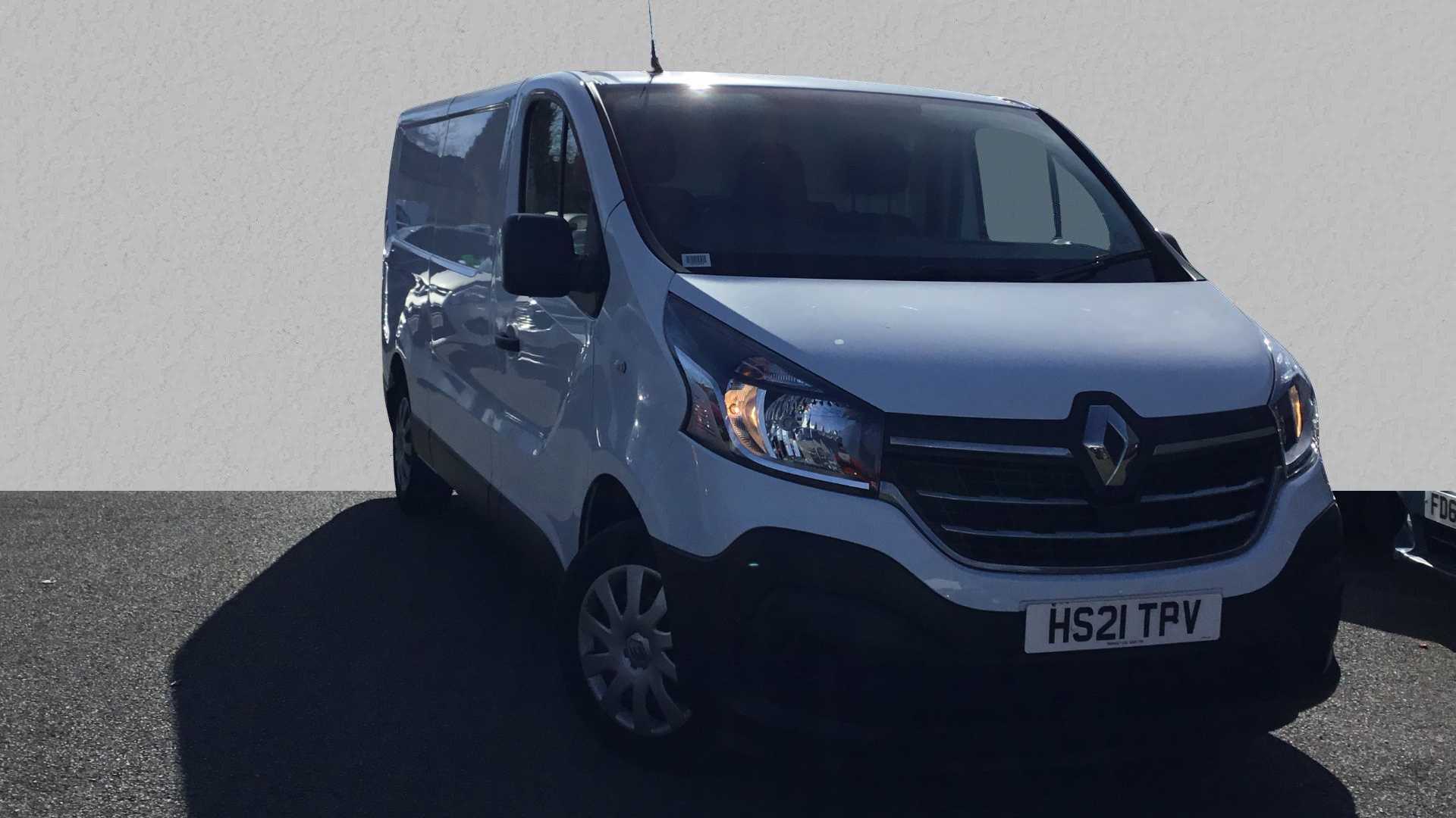 Main listing image - Renault Trafic