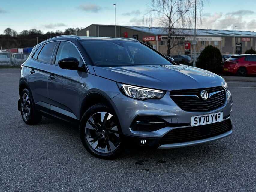 Main listing image - Vauxhall Grandland X