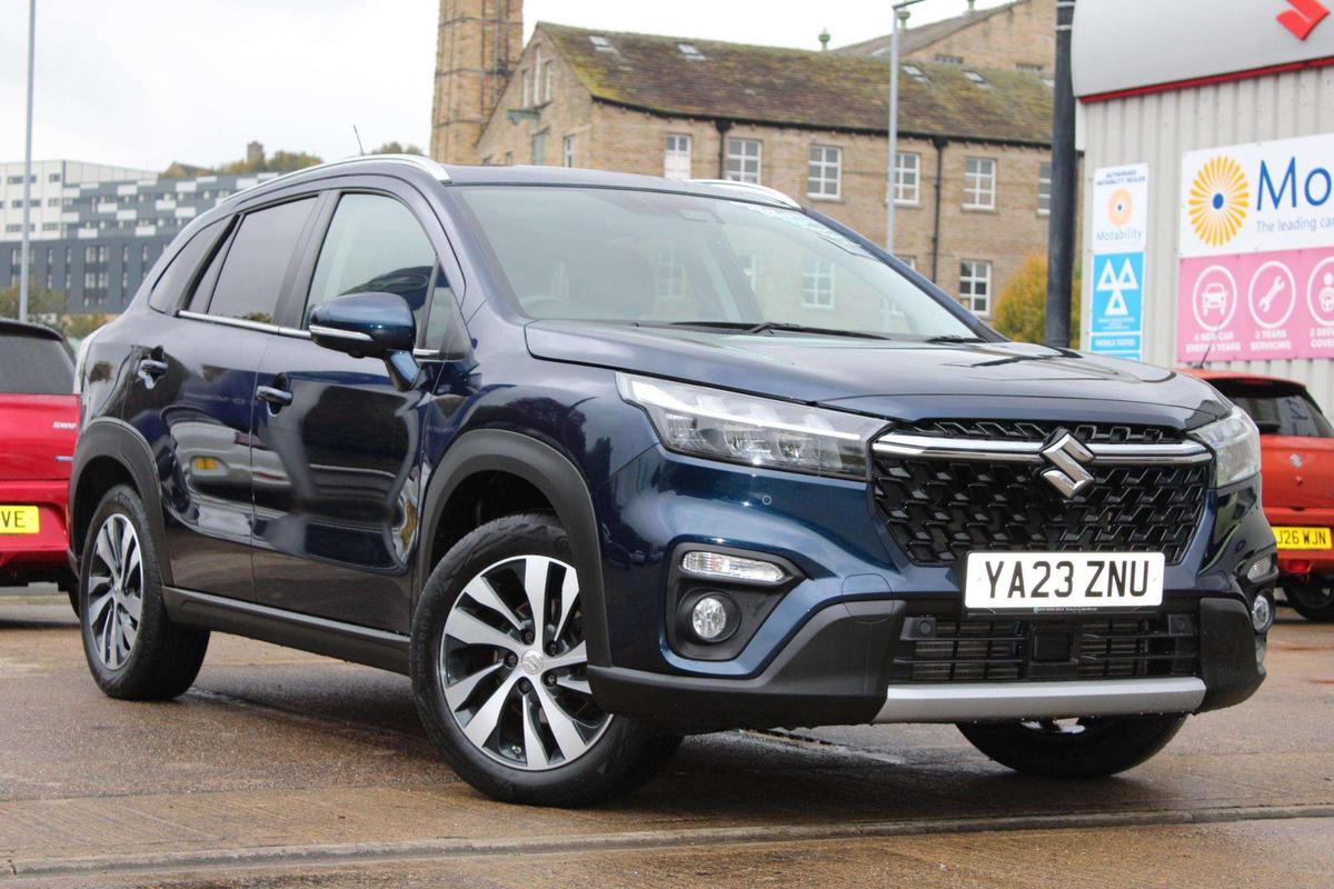 Main listing image - Suzuki S-Cross