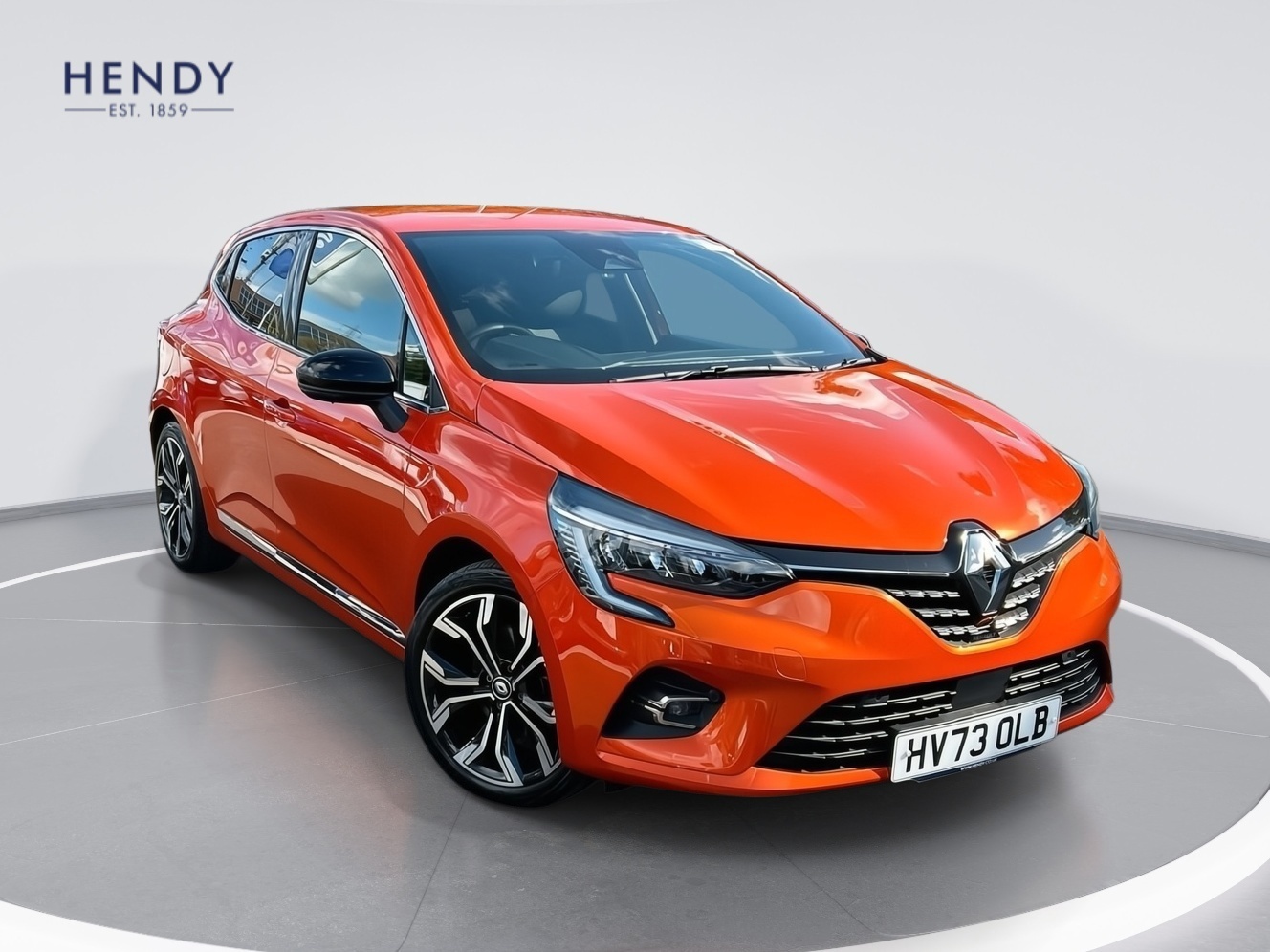 Main listing image - Renault Clio