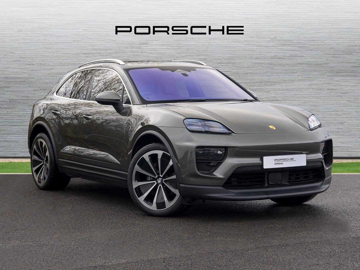 Main listing image - Porsche Macan