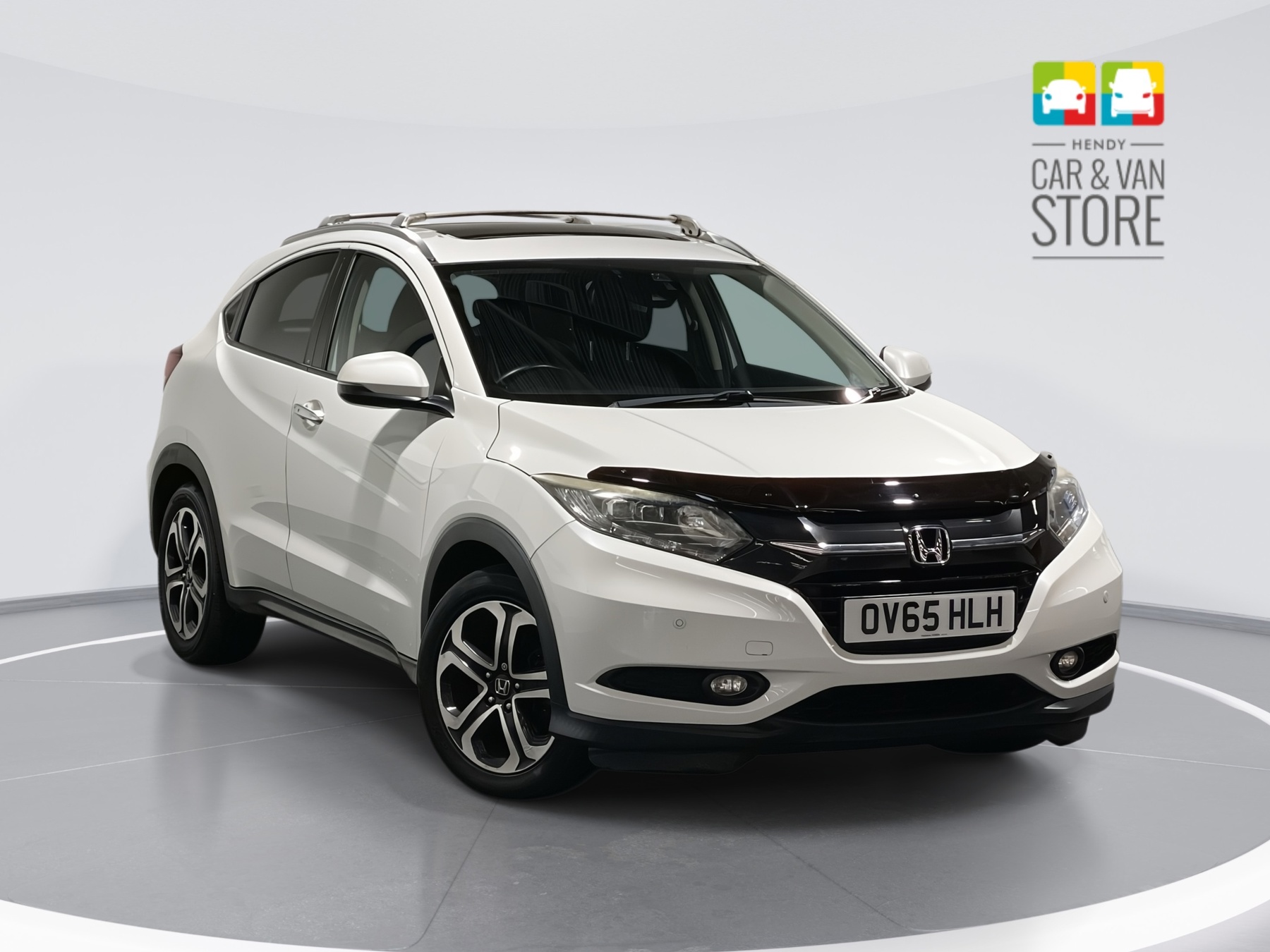 Main listing image - Honda HR-V