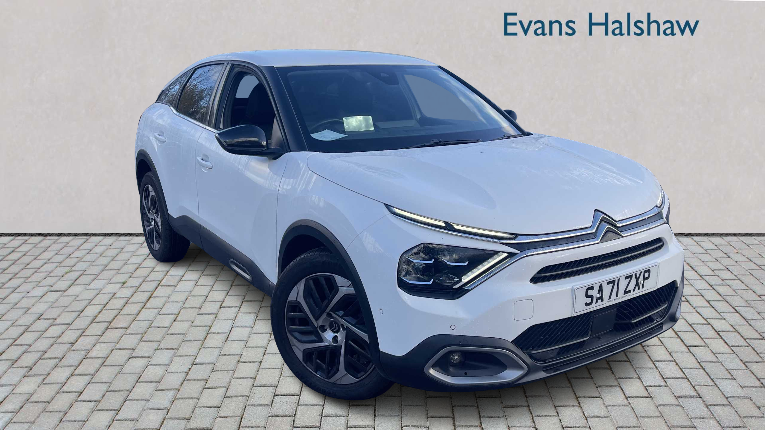 Main listing image - Citroen C4