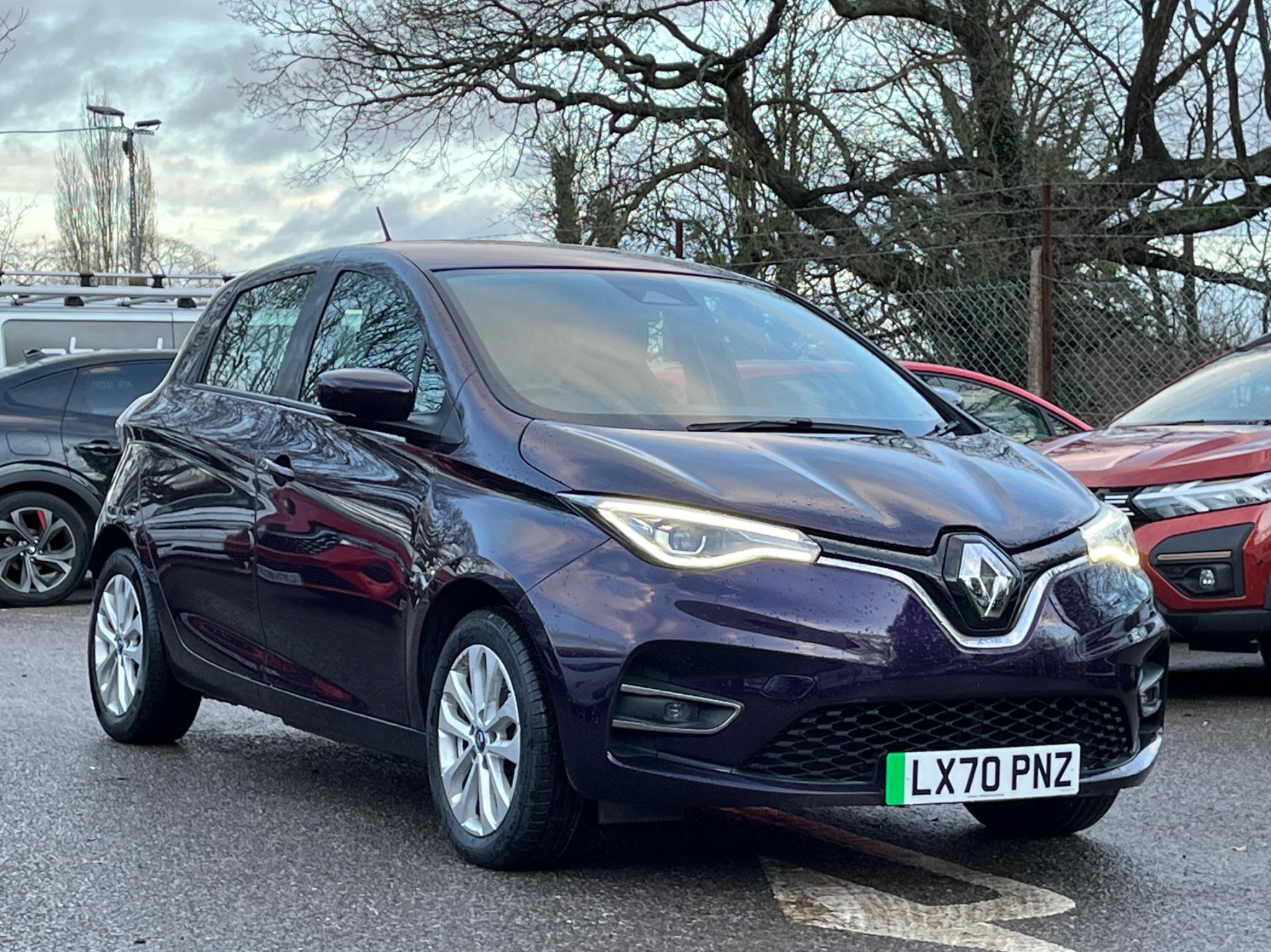 Main listing image - Renault Zoe