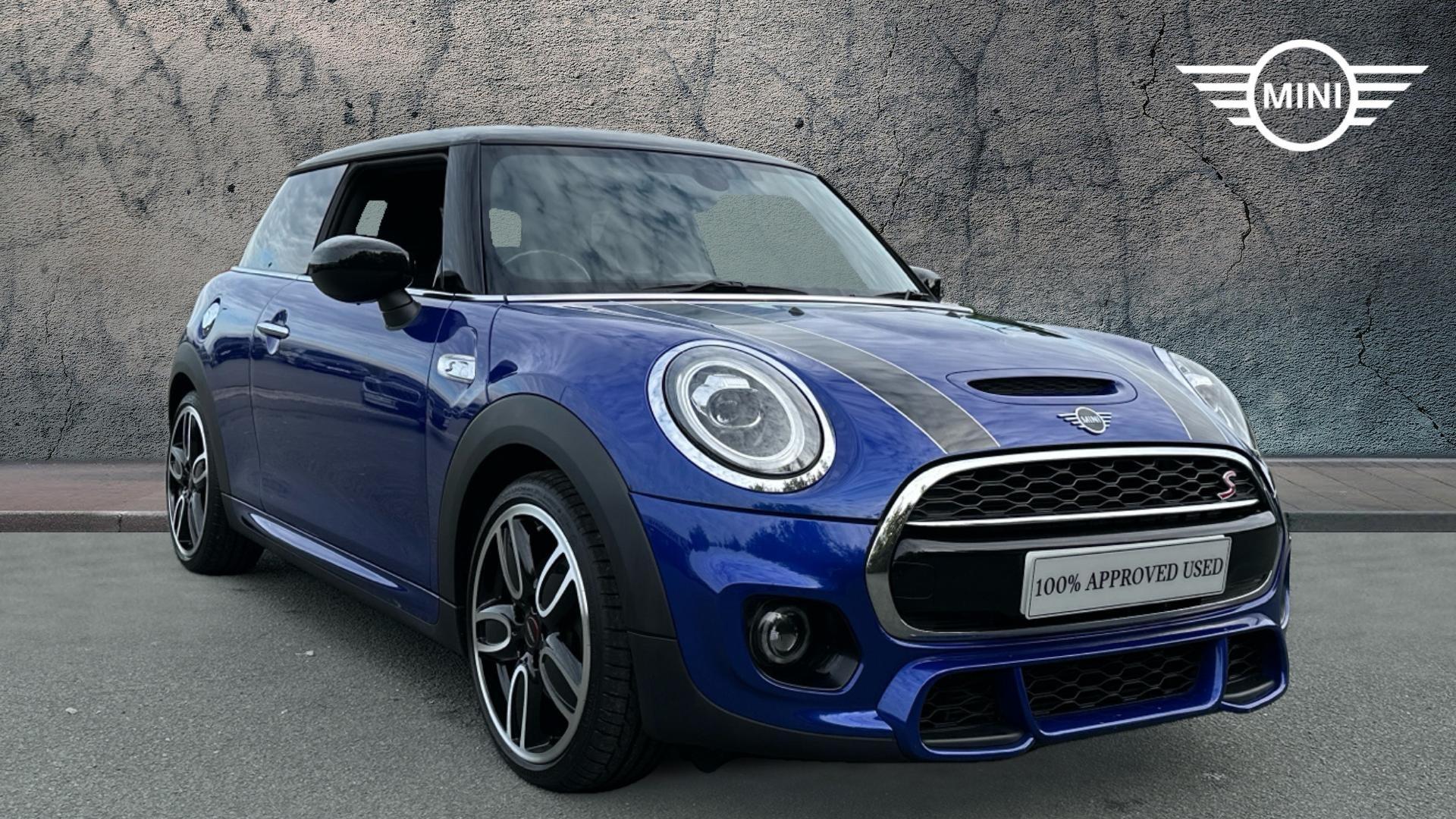 Main listing image - MINI Hatchback