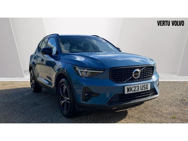 Main listing image - Volvo XC40