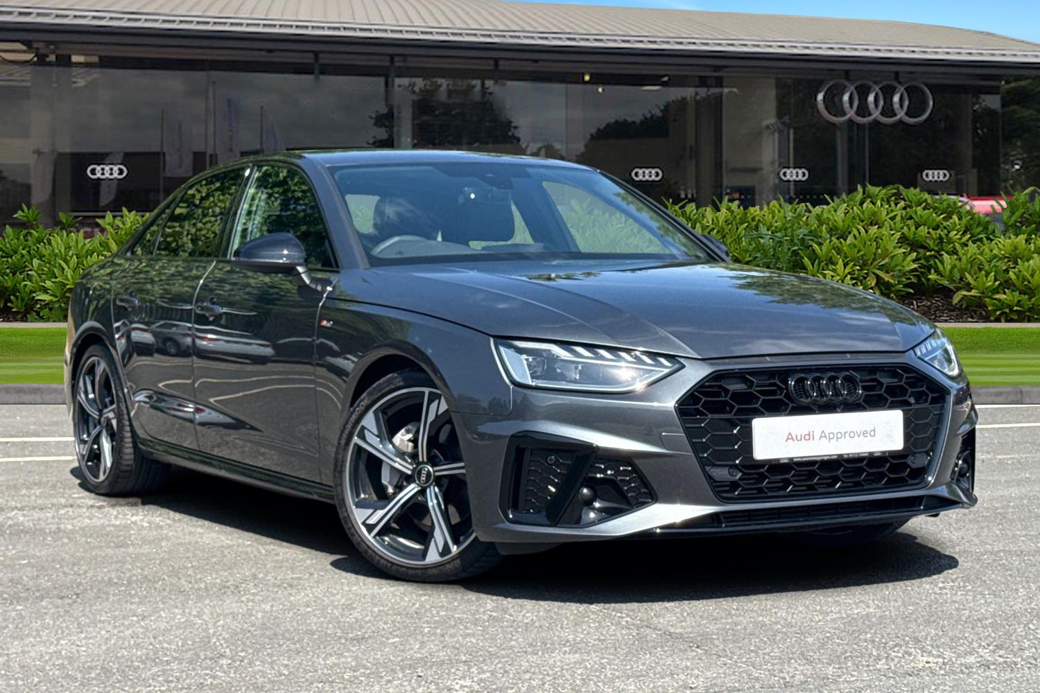Main listing image - Audi A4