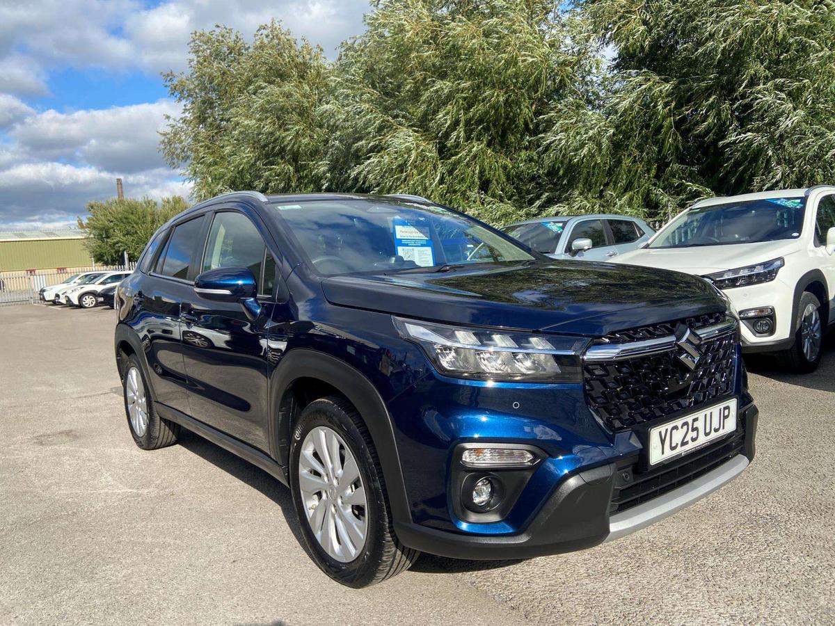 Main listing image - Suzuki S-Cross