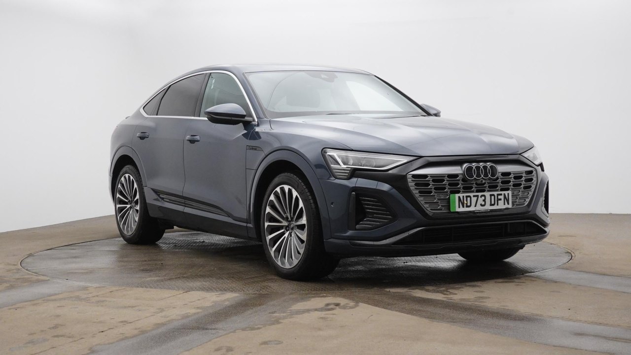 Main listing image - Audi Q8 e-tron