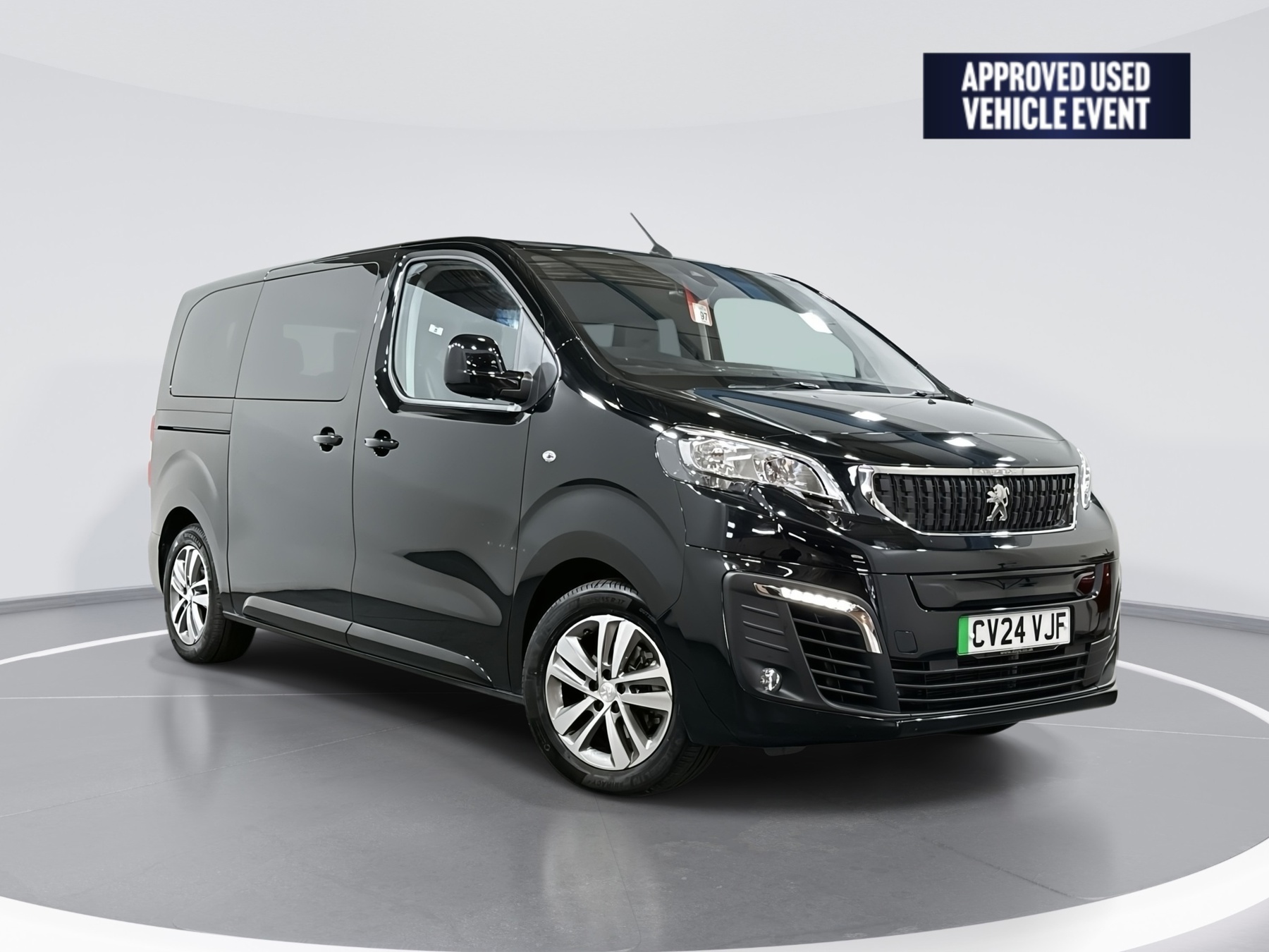 Main listing image - Peugeot Traveller