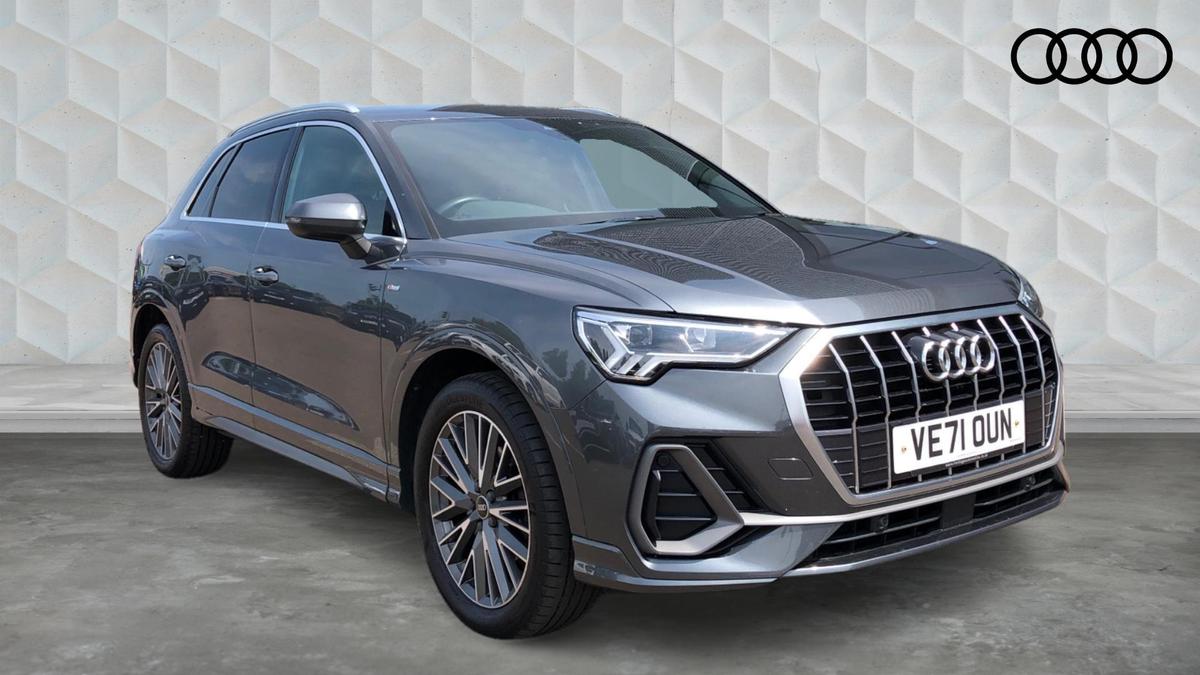 Main listing image - Audi Q3