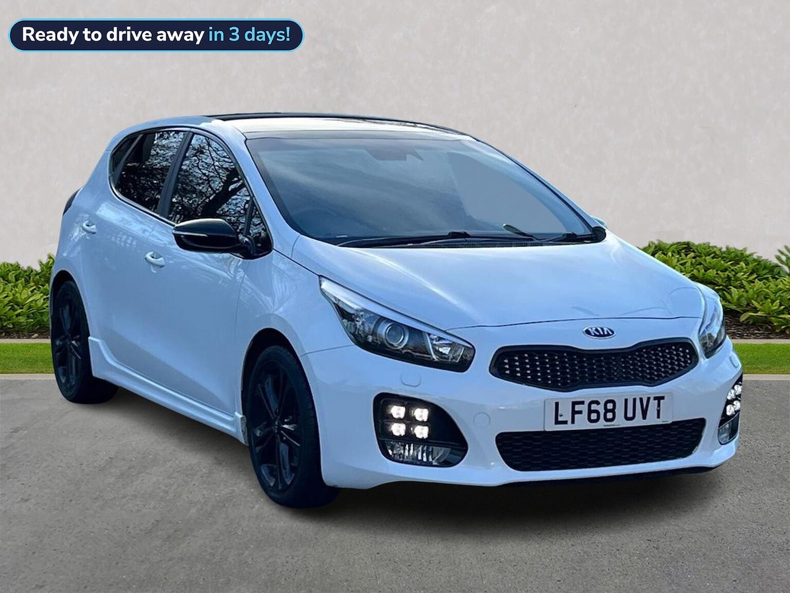 Main listing image - Kia Ceed