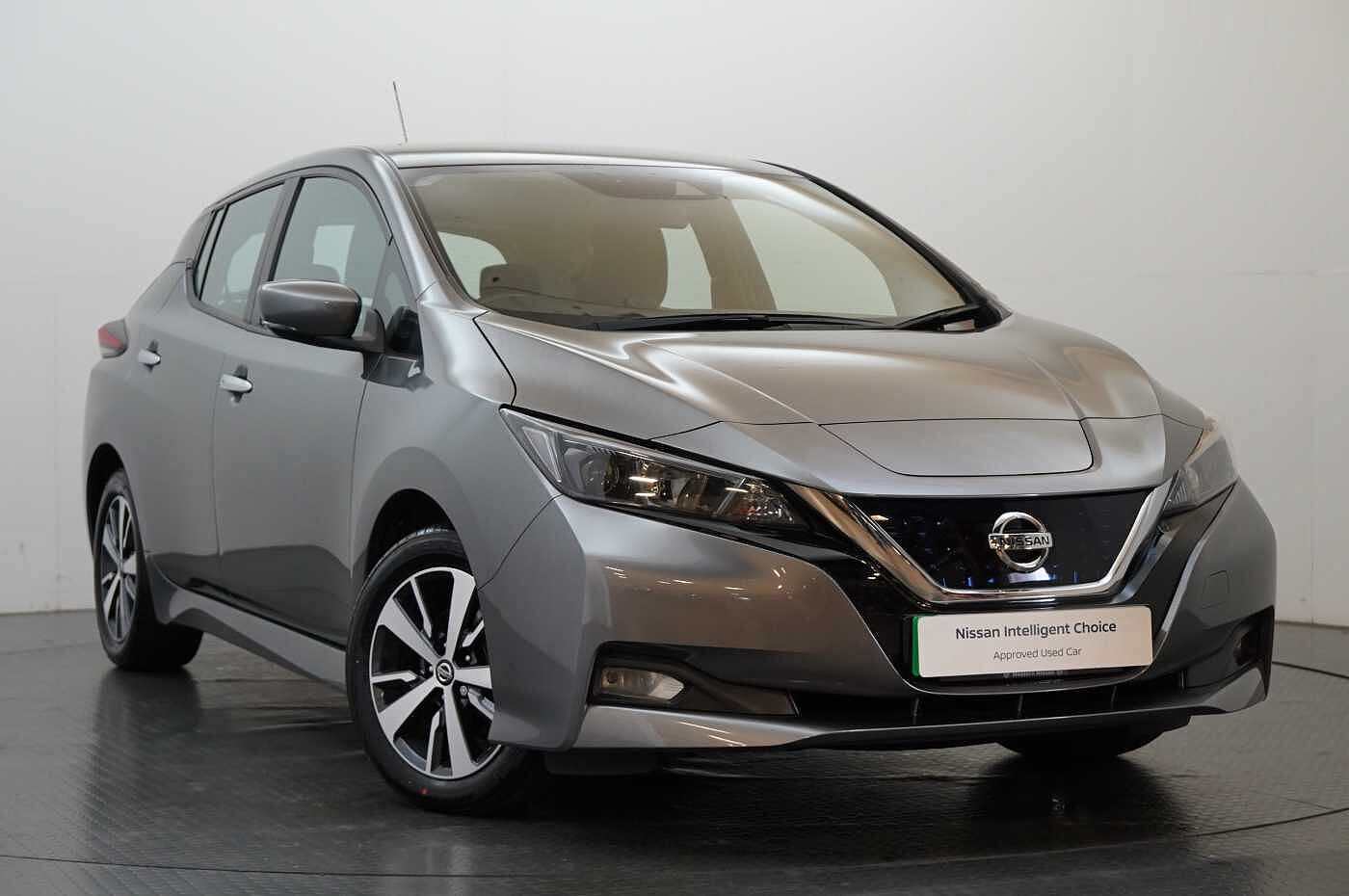 Main listing image - Nissan Leaf