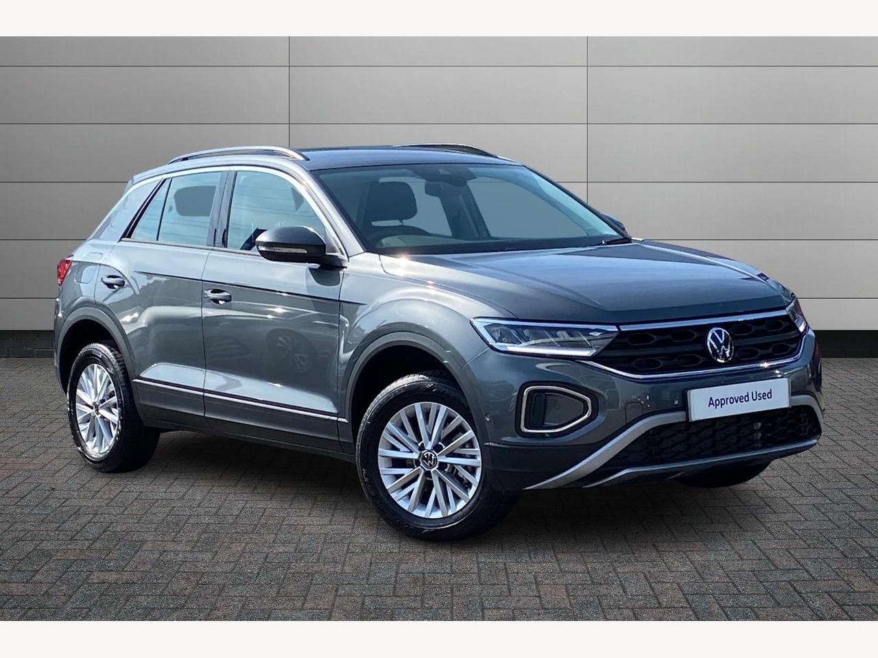 Main listing image - Volkswagen T-Roc