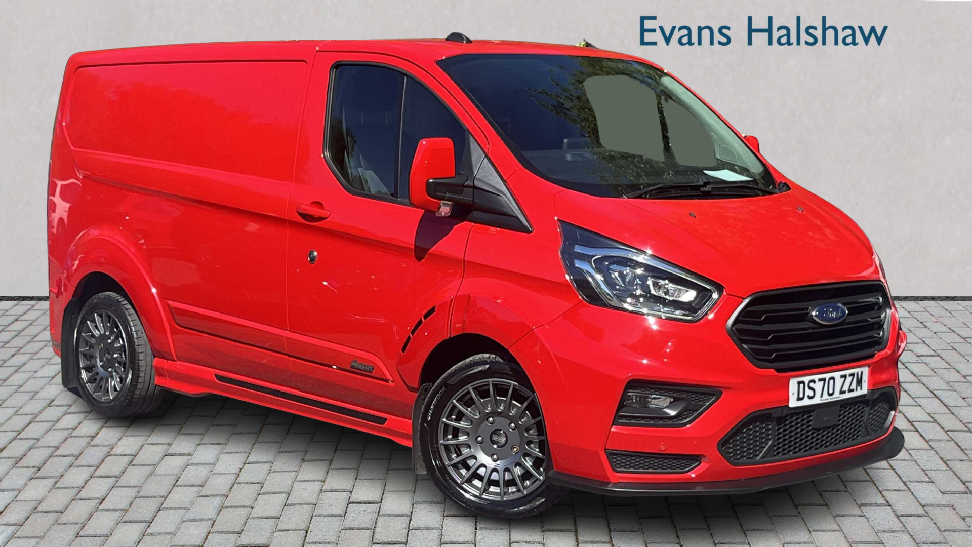 Main listing image - Ford Transit Custom