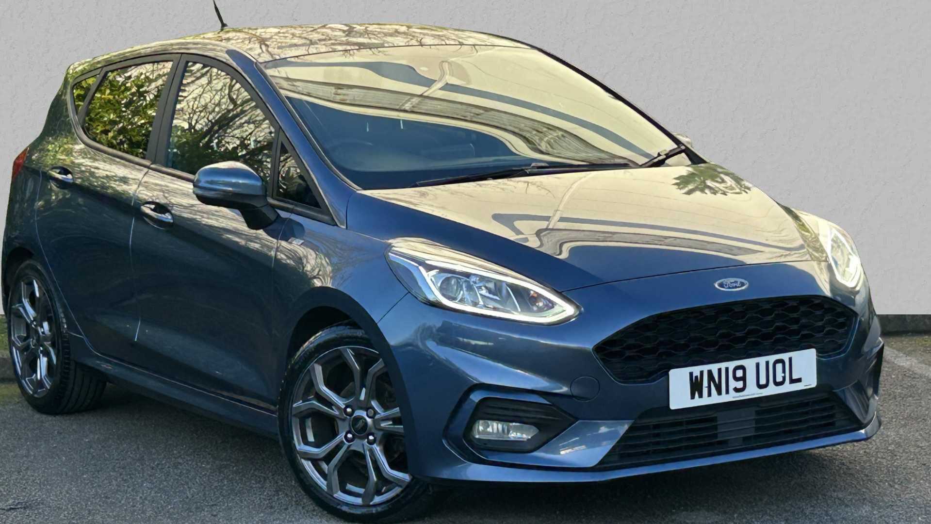 Main listing image - Ford Fiesta