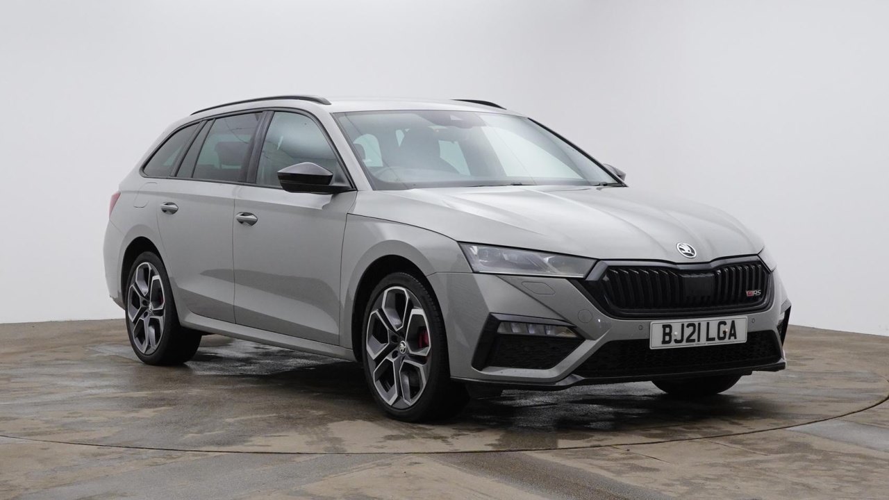 Main listing image - Skoda Octavia Estate