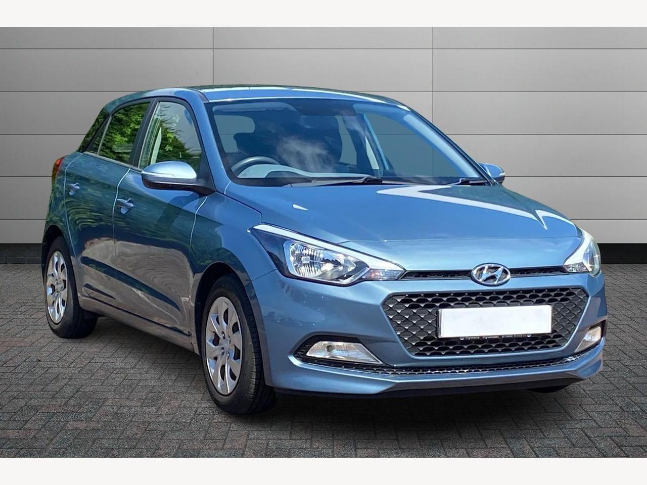 Main listing image - Hyundai i20