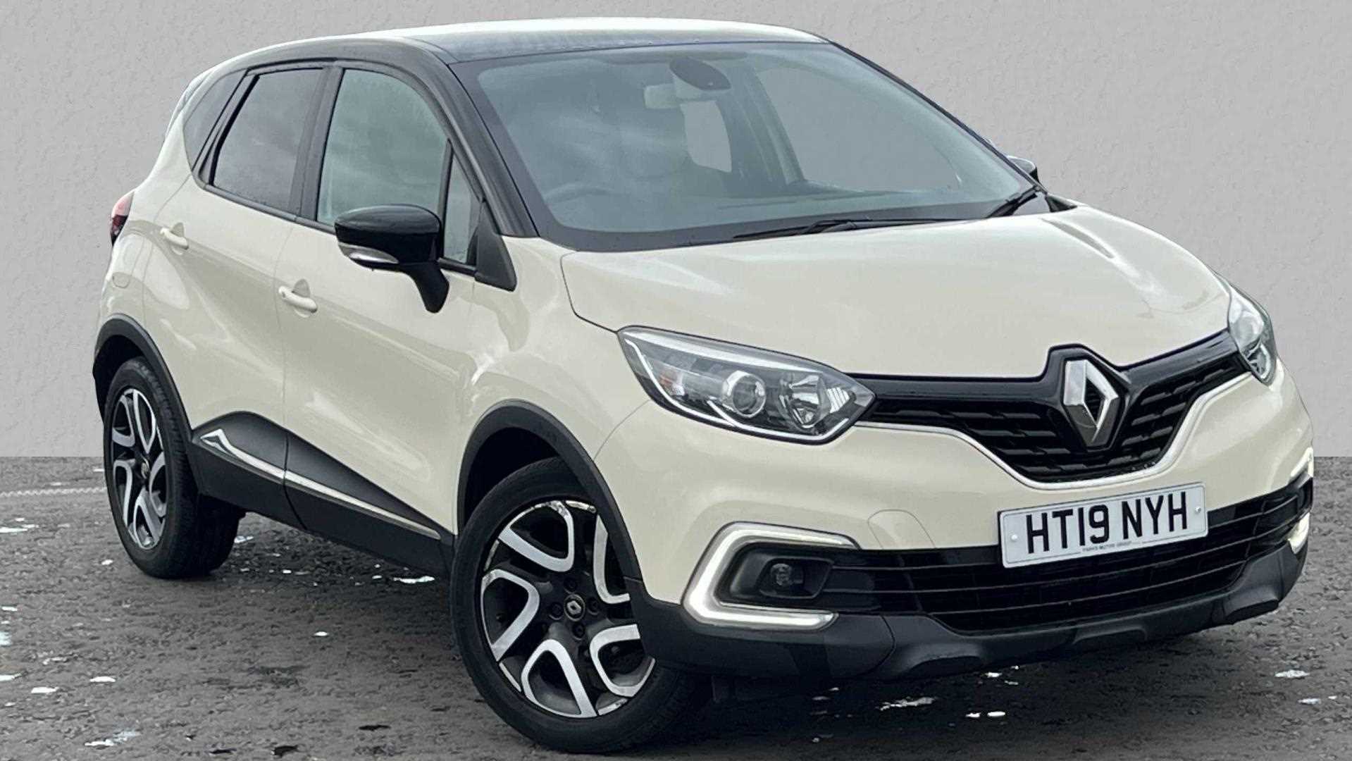 Main listing image - Renault Captur