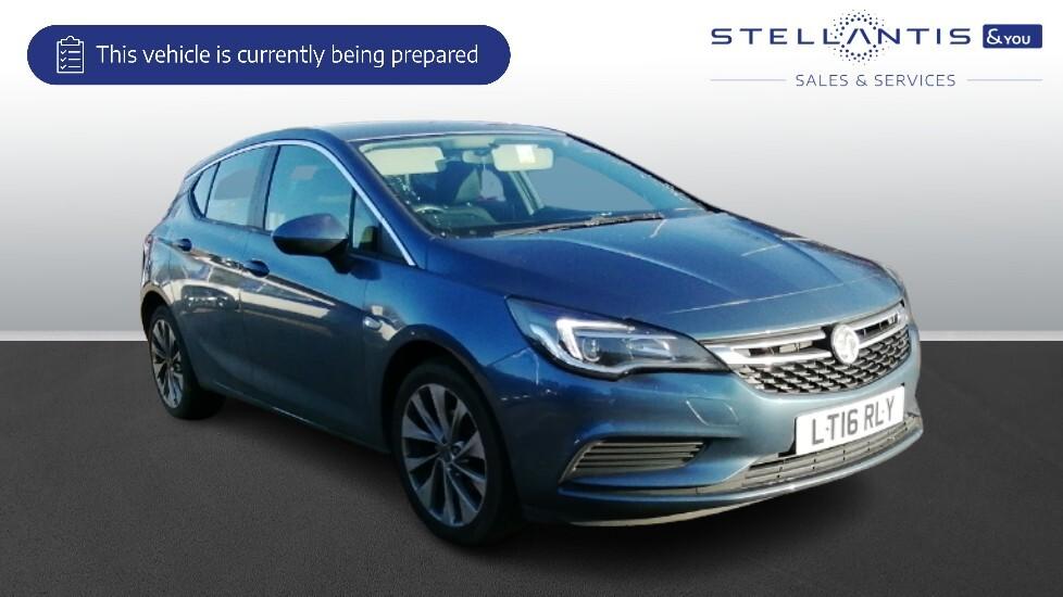 Main listing image - Vauxhall Astra