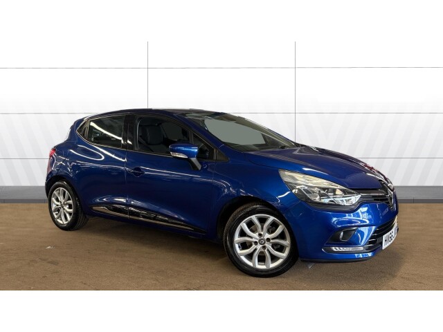 Main listing image - Renault Clio