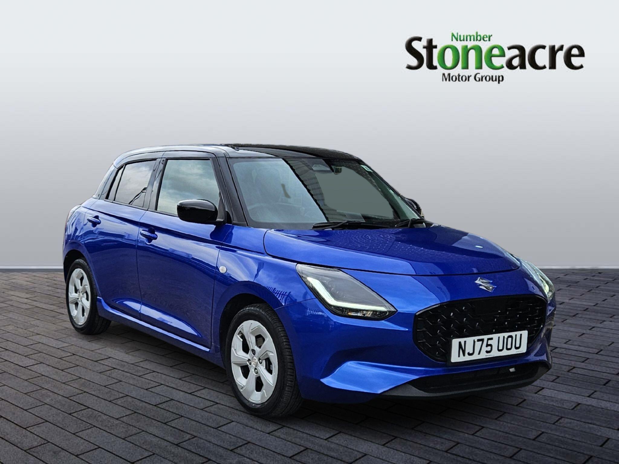 Main listing image - Suzuki Swift