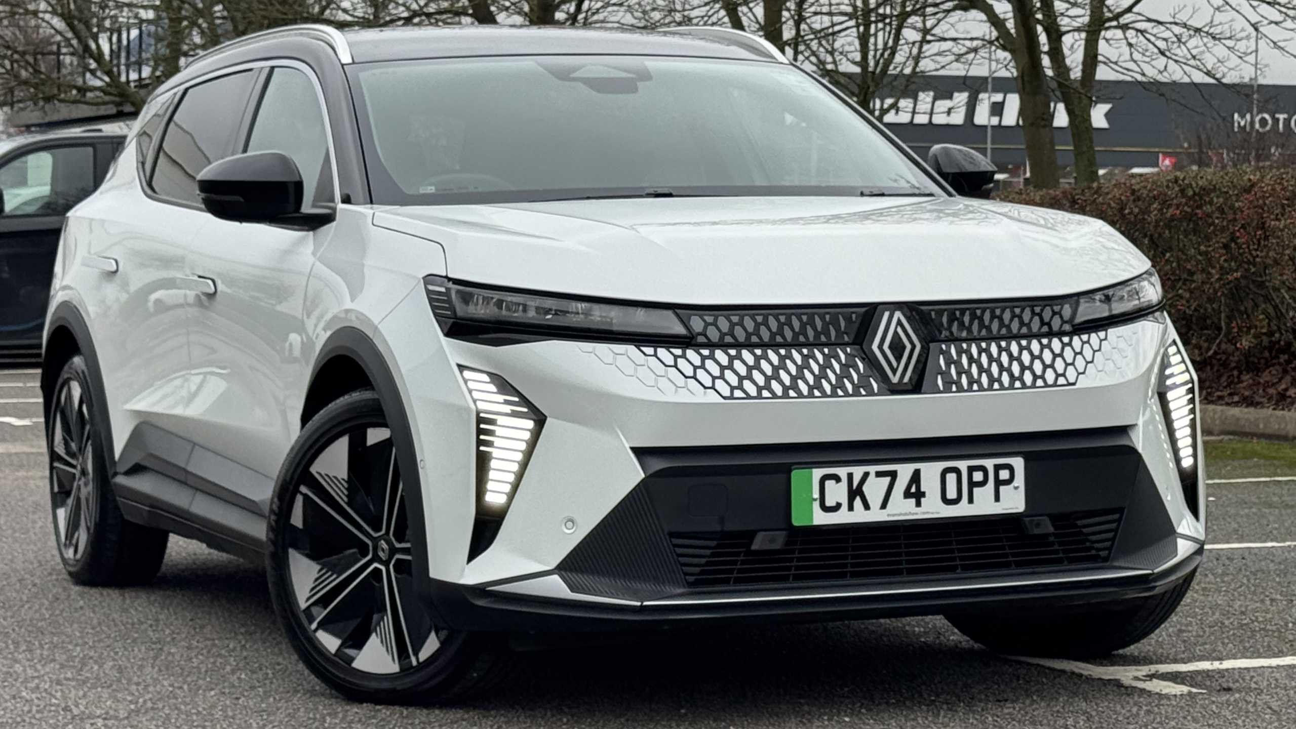 Main listing image - Renault Scenic