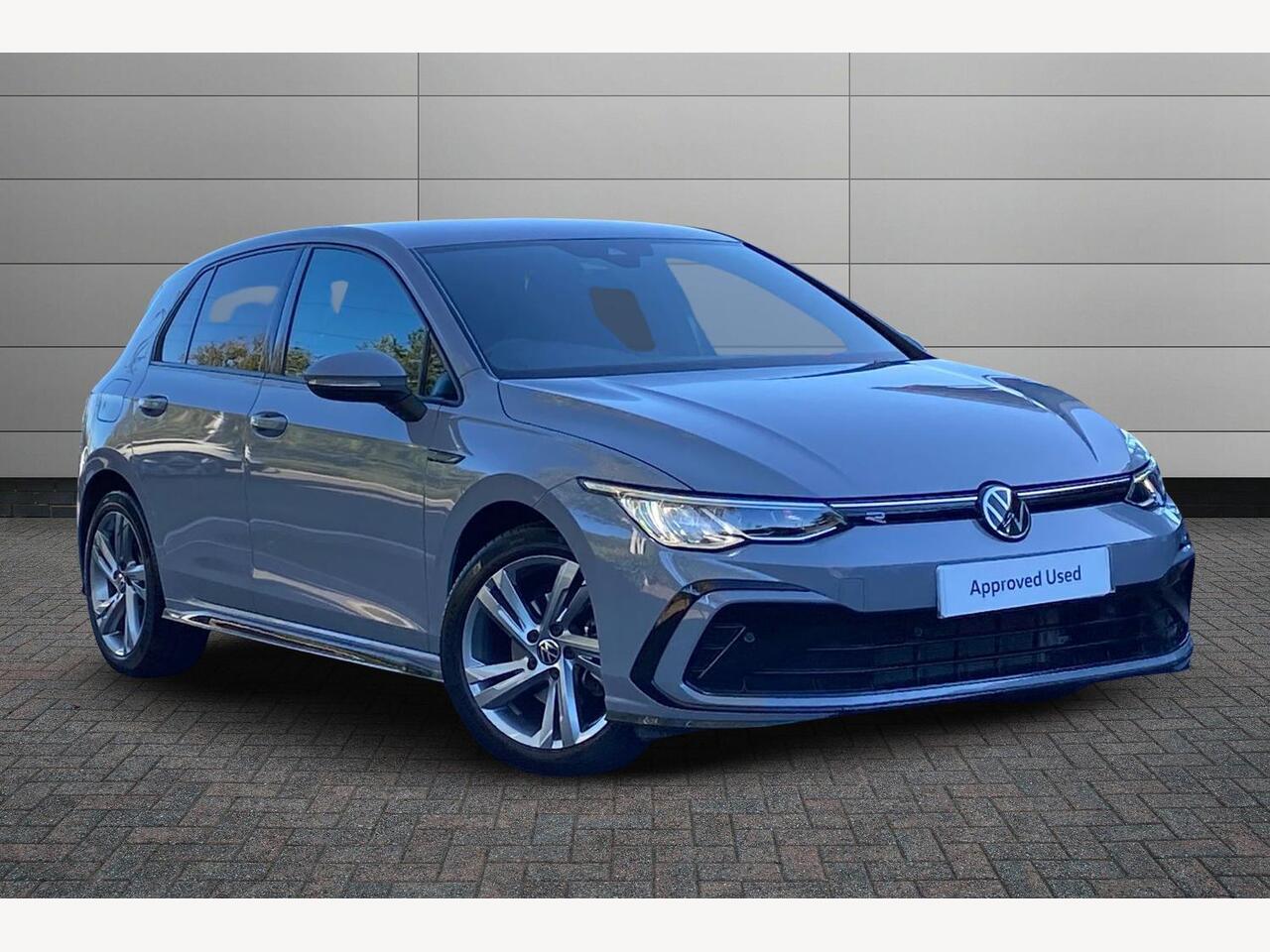 Main listing image - Volkswagen Golf