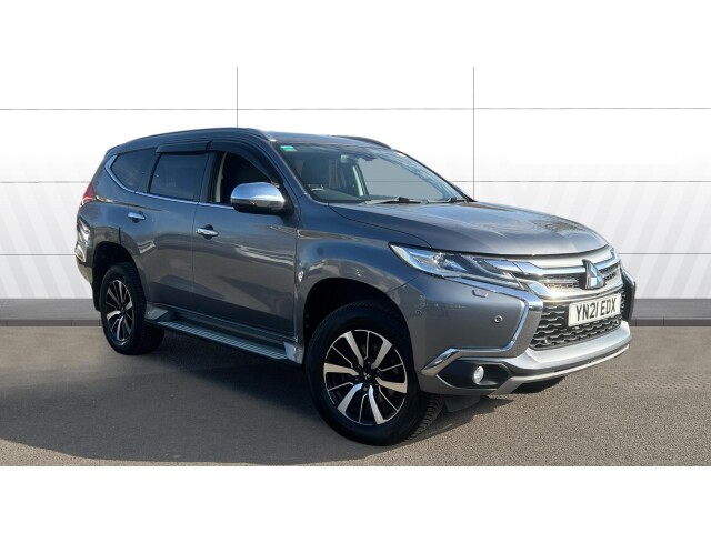 Main listing image - Mitsubishi Shogun Sport