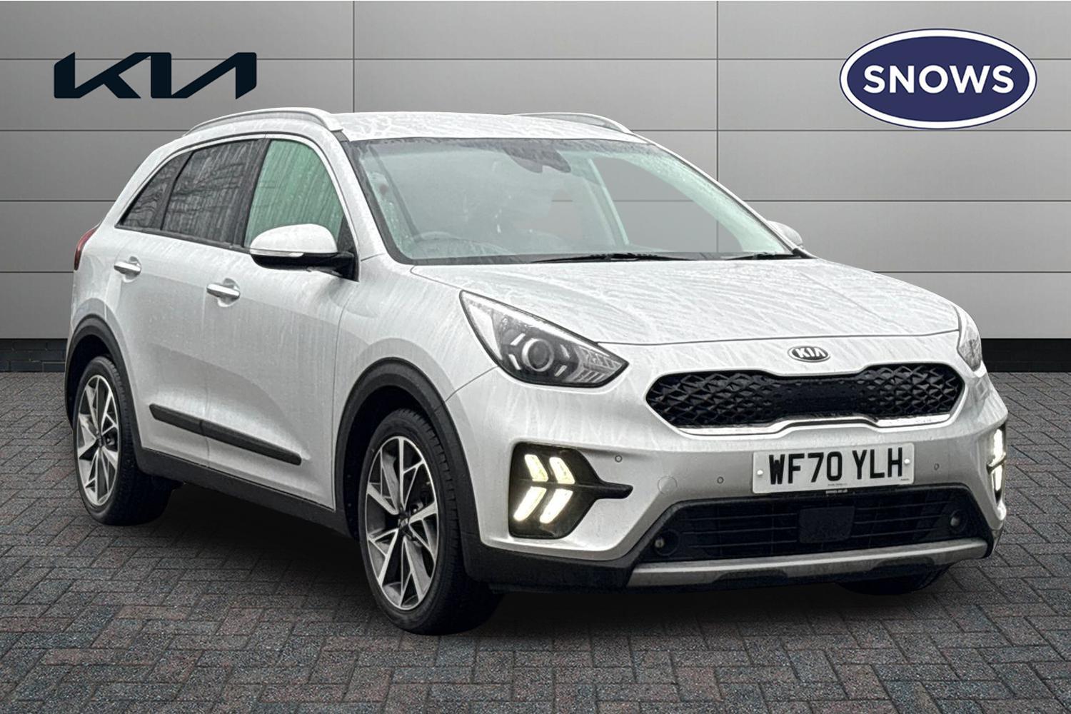 Main listing image - Kia Niro