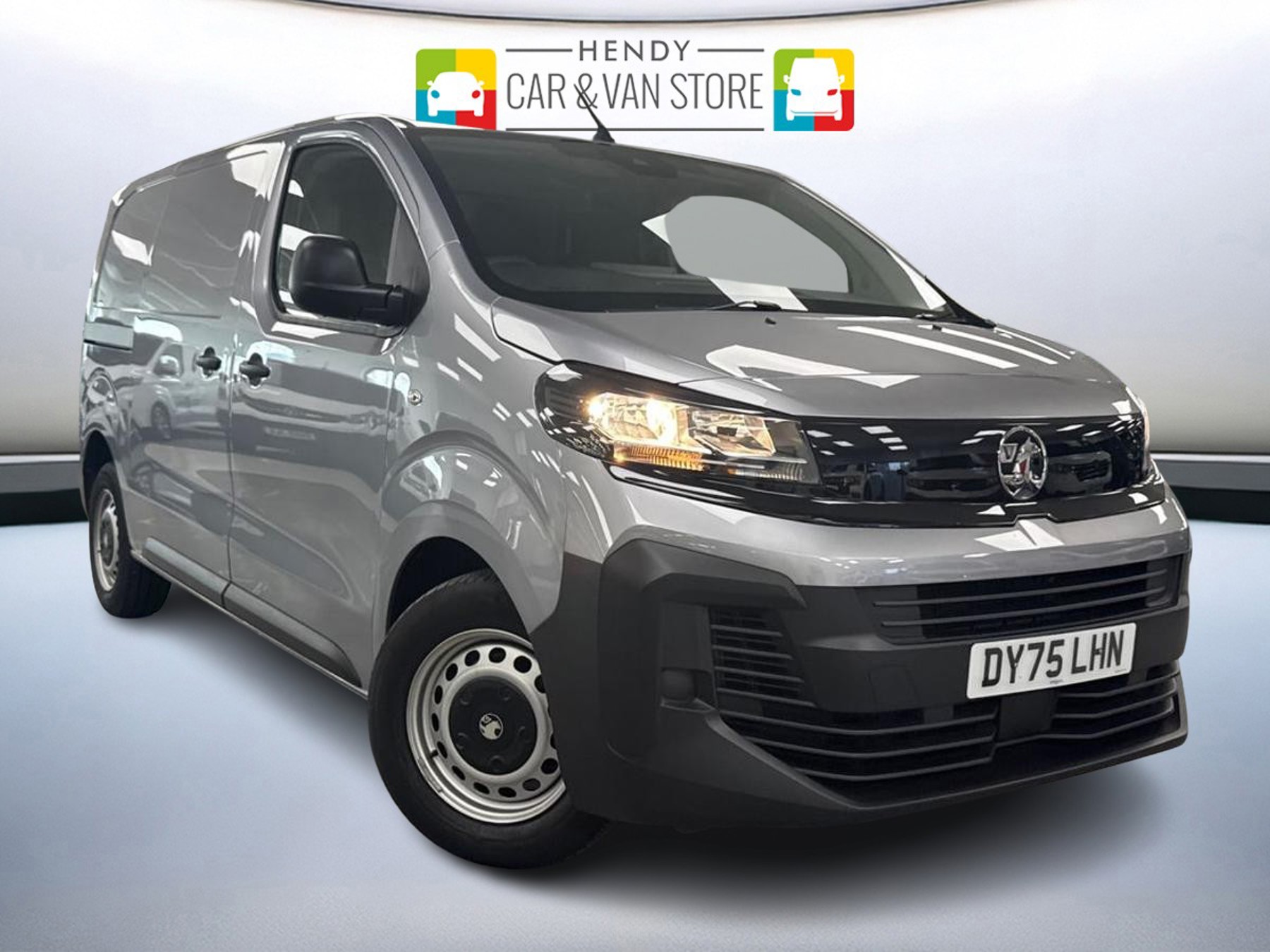 Main listing image - Vauxhall Vivaro