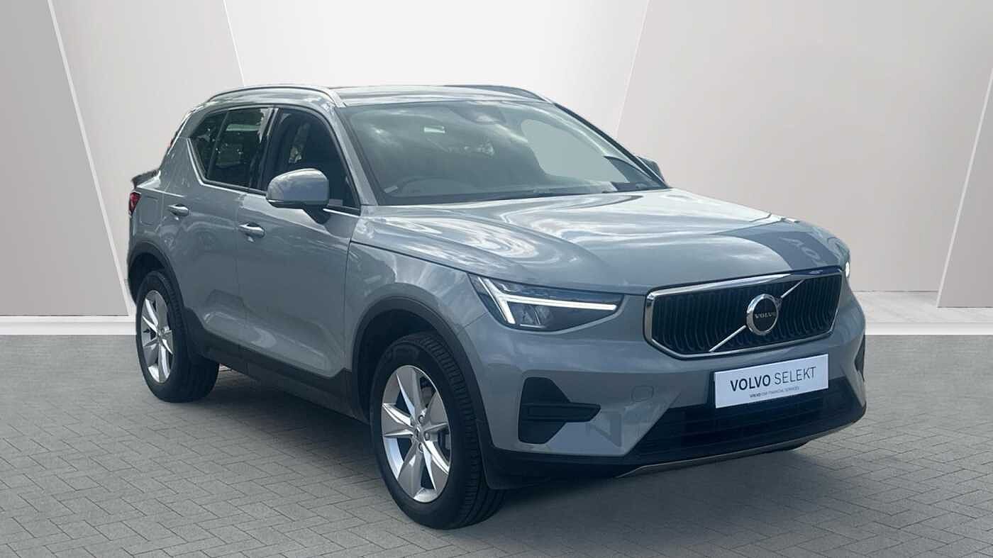 Main listing image - Volvo XC40