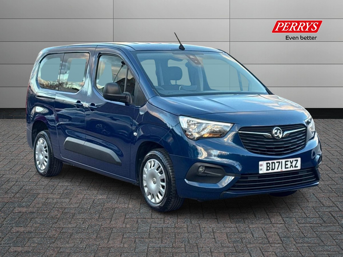 Main listing image - Vauxhall Combo Life