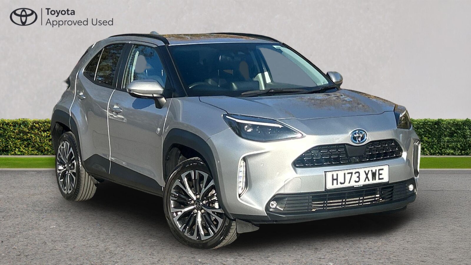 Main listing image - Toyota Yaris Cross