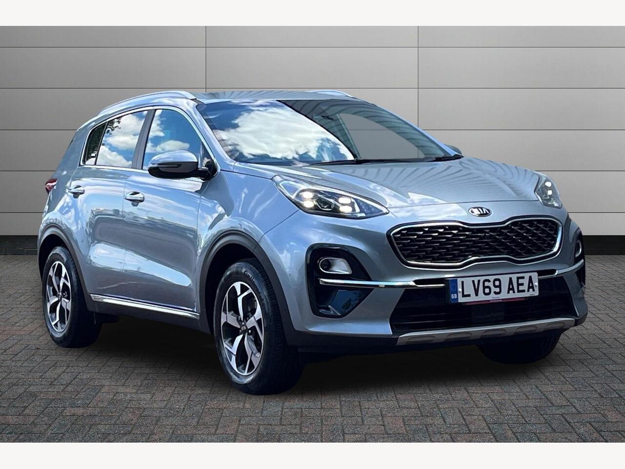 Main listing image - Kia Sportage