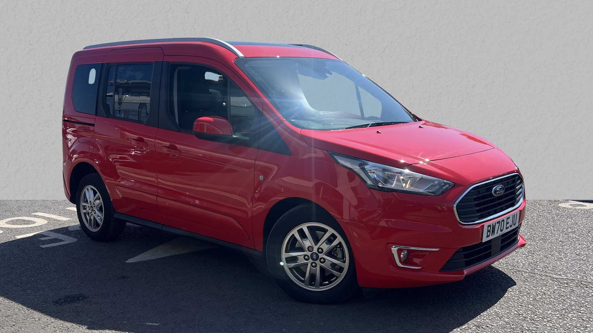 Main listing image - Ford Tourneo Connect