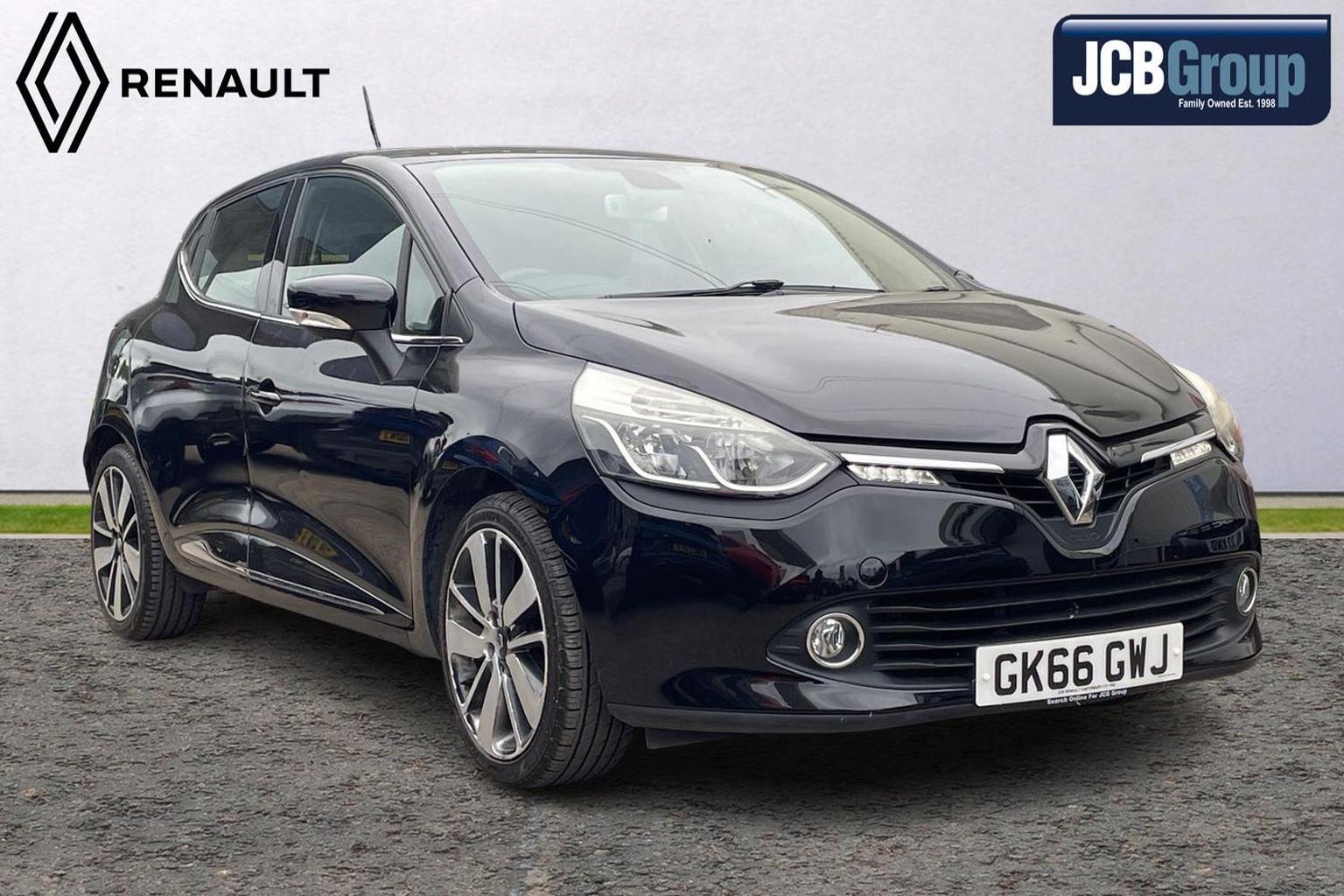 Main listing image - Renault Clio