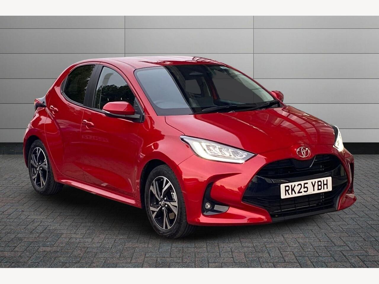 Main listing image - Toyota Yaris