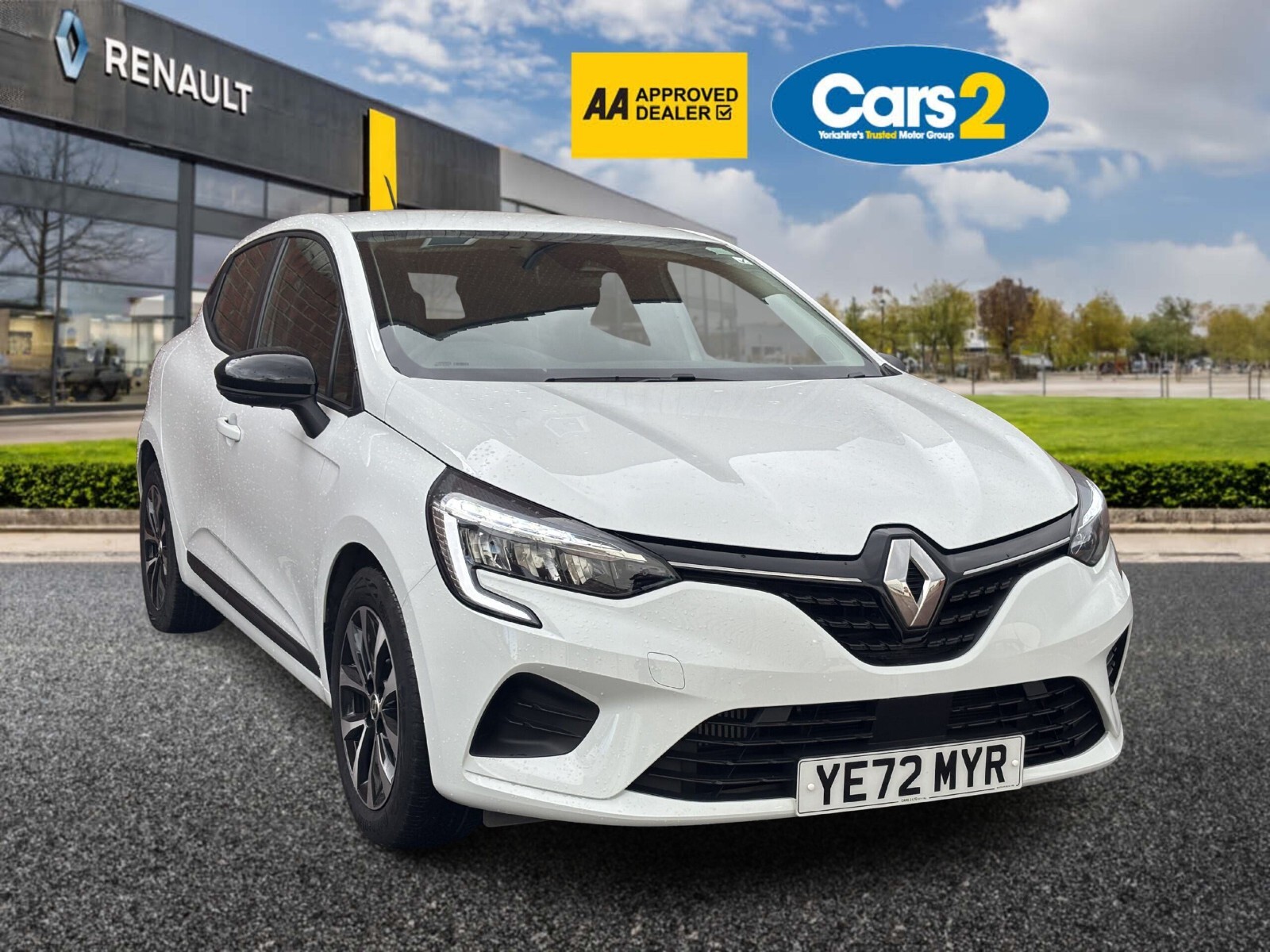 Main listing image - Renault Clio