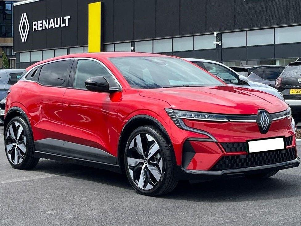 Main listing image - Renault Megane E Tech