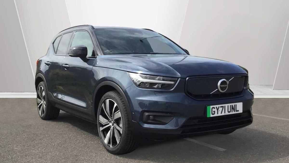 Main listing image - Volvo XC40 Recharge