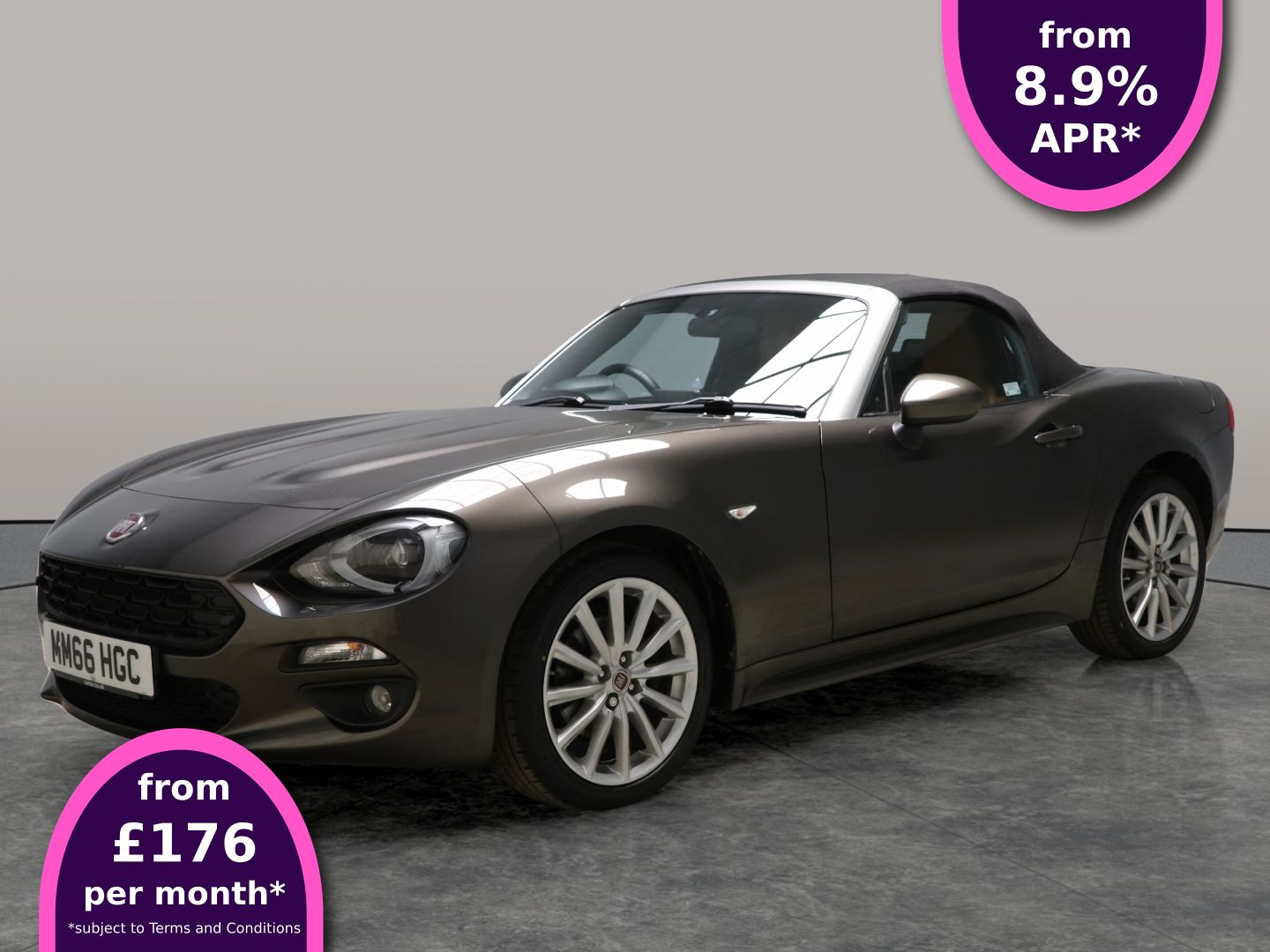 Main listing image - Fiat 124 Spider