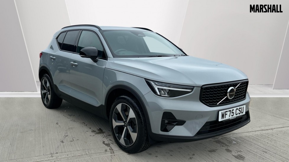 Main listing image - Volvo XC40