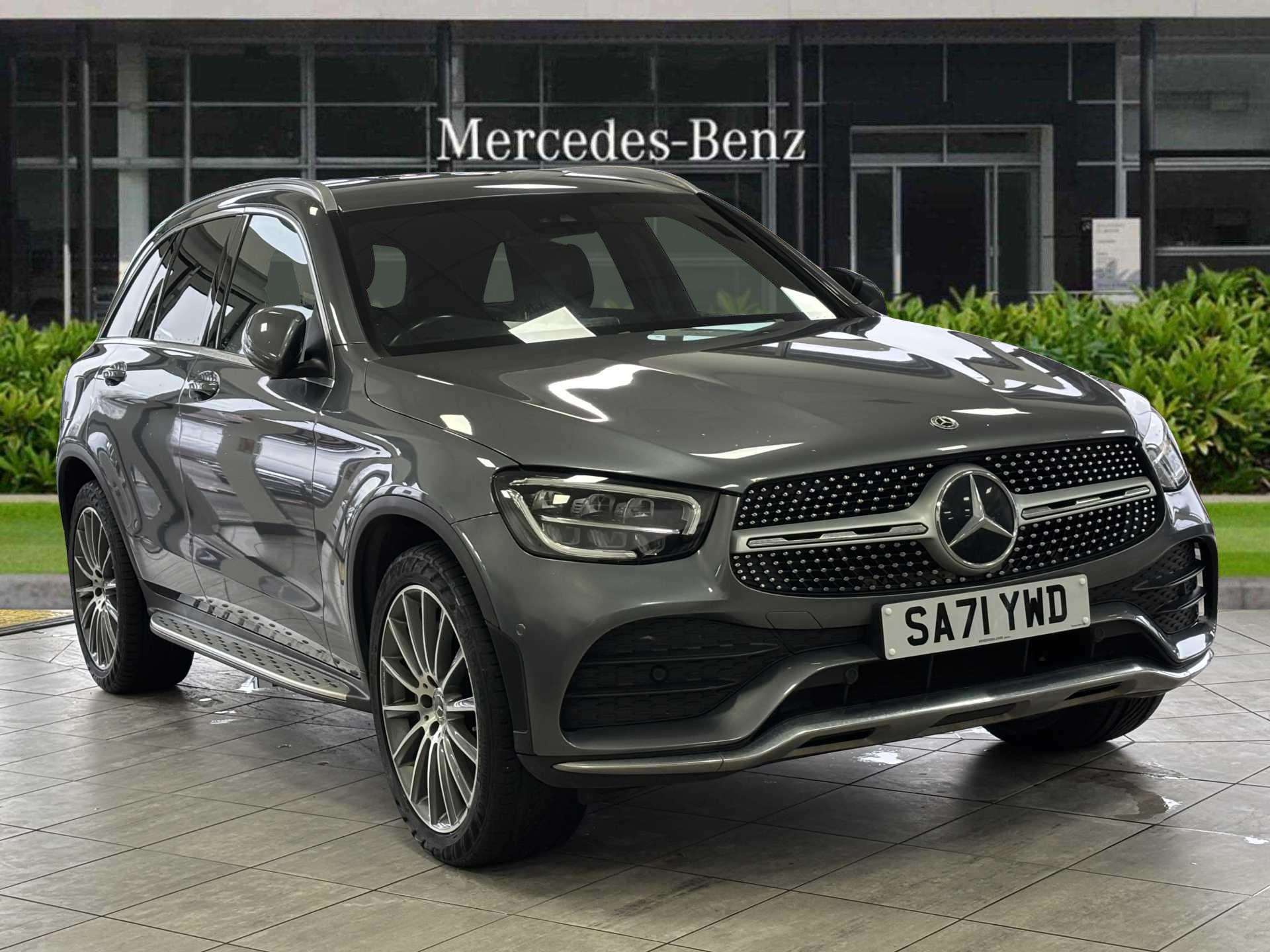 Main listing image - Mercedes-Benz GLC